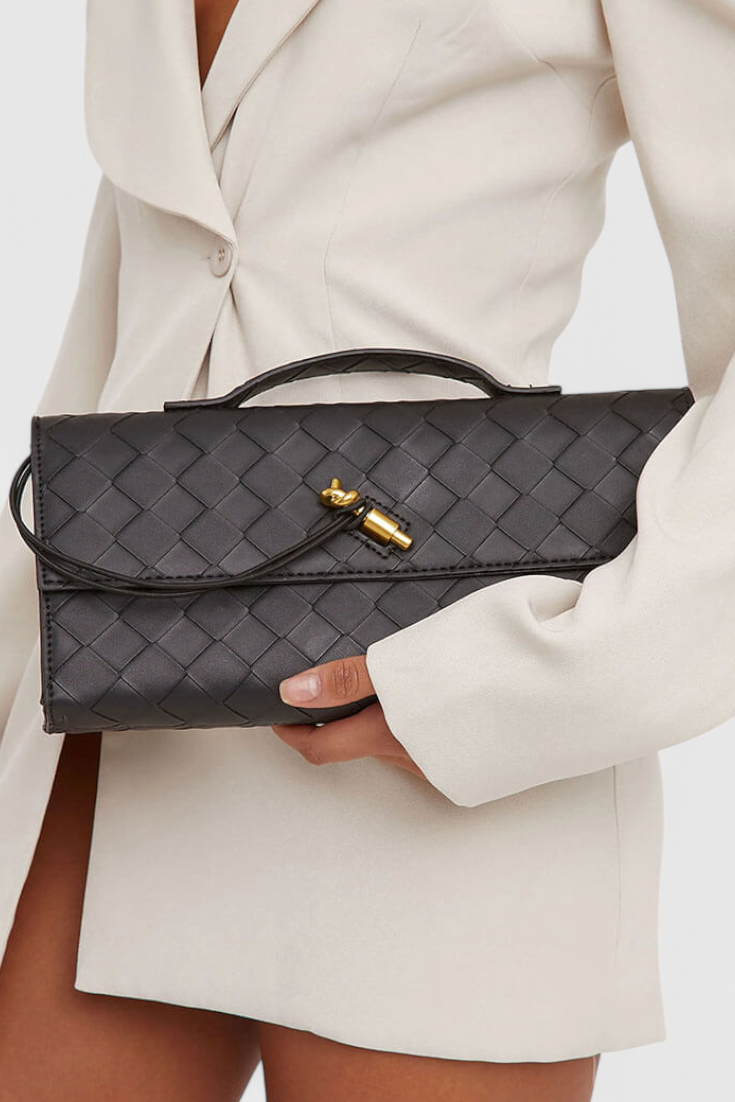 Melanie Τσάντα Clutch με Χρυσή Λεπτομέρεια Κόμπου